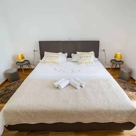 Apartman Newcity *