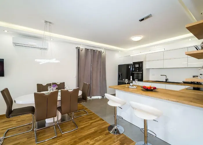 Newcity Appartamento Novigrad (Dalmatia)