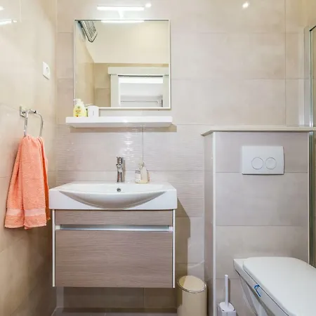 Newcity * Novigrad (Dalmatia)