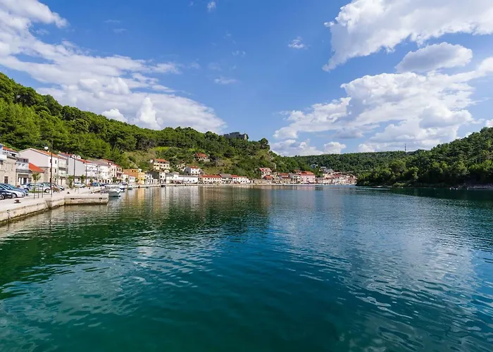 Newcity Apartament *