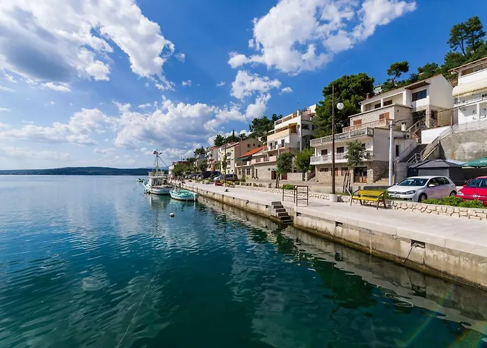 Newcity Novigrad (Dalmatia)